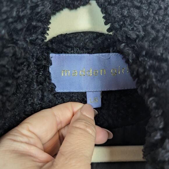Madden Girl Black Fleece Sherpa Zip Up Jacket - Picture 6 of 7